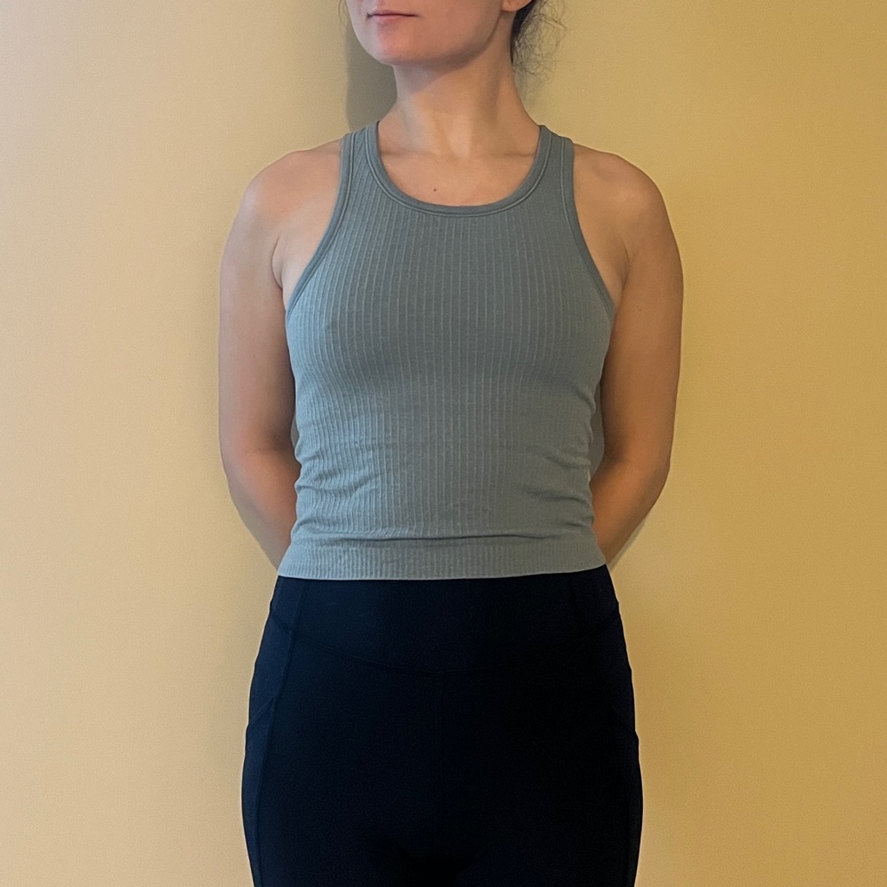 LULULEMON🍋 Ebb to Street Cropped Racerback Tank Top *Light Support B/C Cup